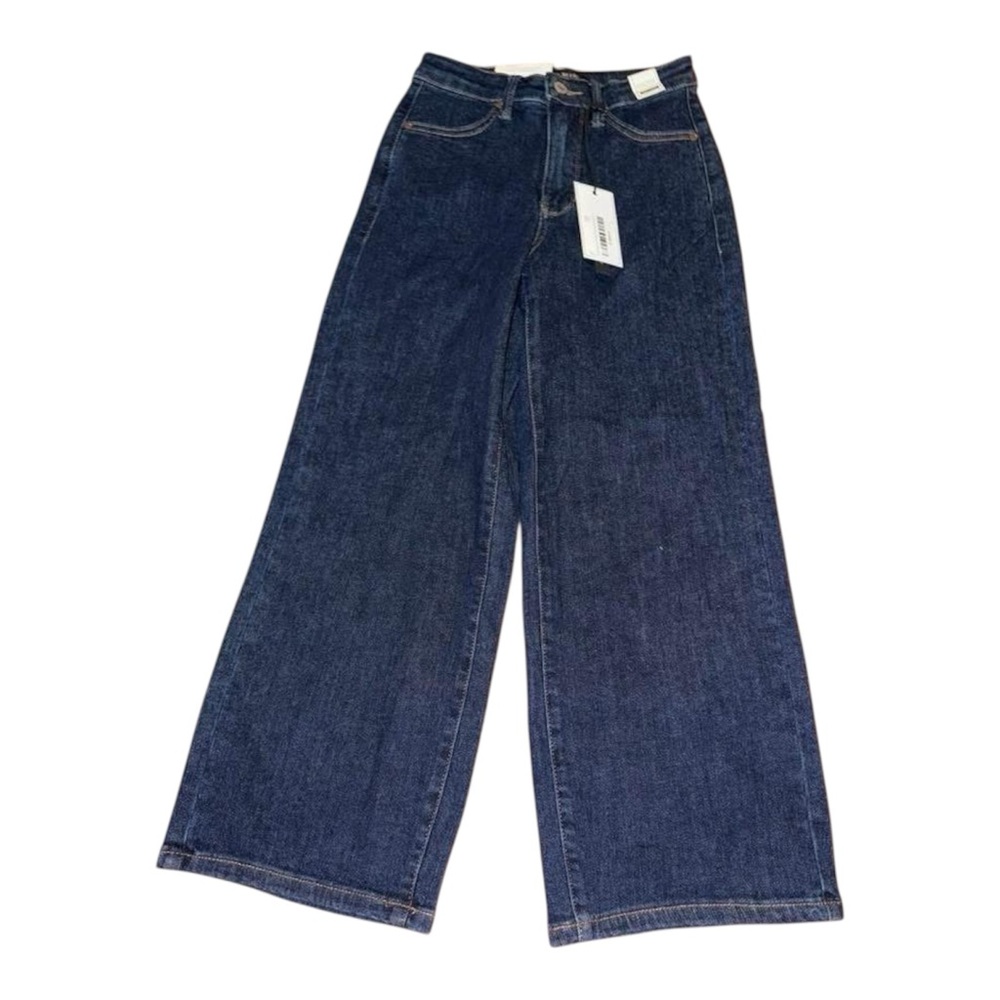 Judy Blue Dark Indigo Wide leg crop trouser style. So cute. Size 0/24 nwt!
